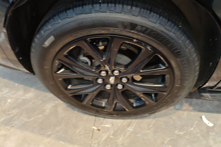 凯迪拉克XT6 2020款 改款 28T 六座豪华型车身外观6008