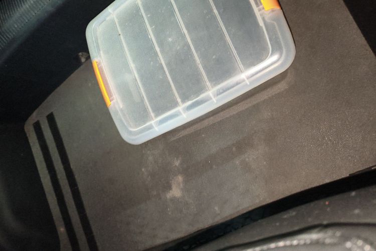 荣威 科莱威CLEVER 2021款 302km全能版中控内饰7004