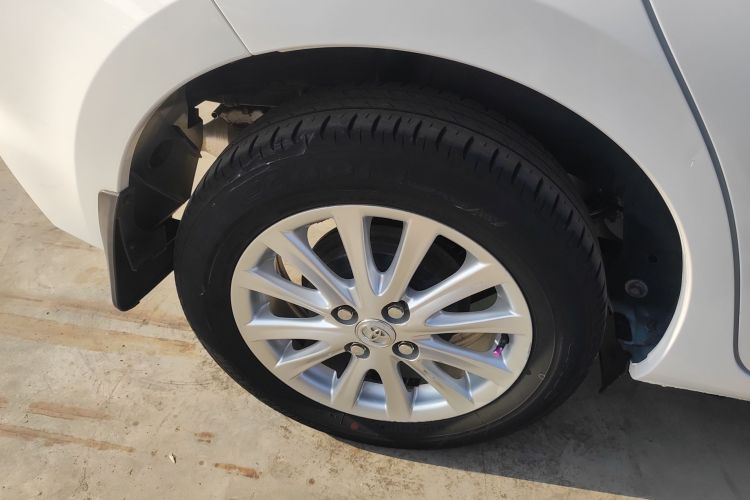 丰田 YARiS L 致炫 2019款 1.5E CVT魅动版 国VI车身外观6008