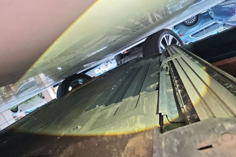 理想汽车 理想ONE 2021款 增程6座版局部细节9002