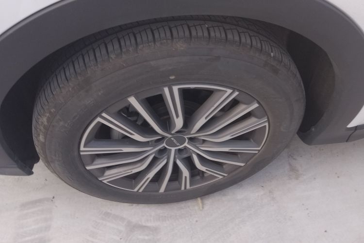 捷途X70 PLUS 2024款 1.6T DCT超享版 5座车身外观6007