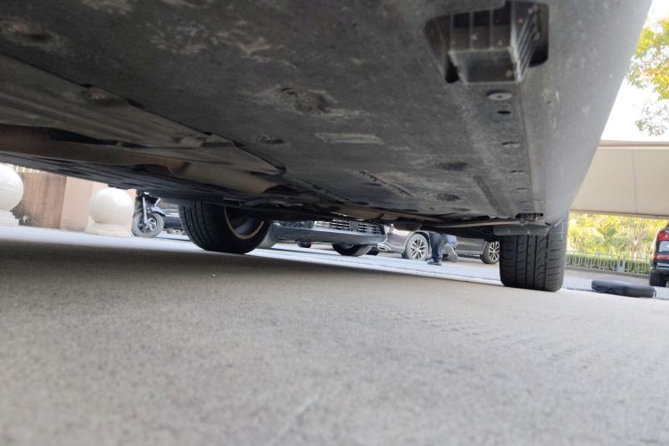 宝马X1 2014款 sDrive18i 时尚型局部细节9004