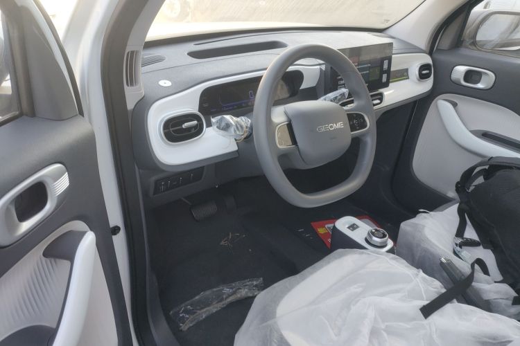 吉利银河 熊猫 2025款 210km 元气熊中控内饰20