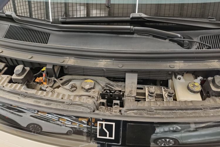 极氪MIX 2025款 长续航智驾版局部细节24