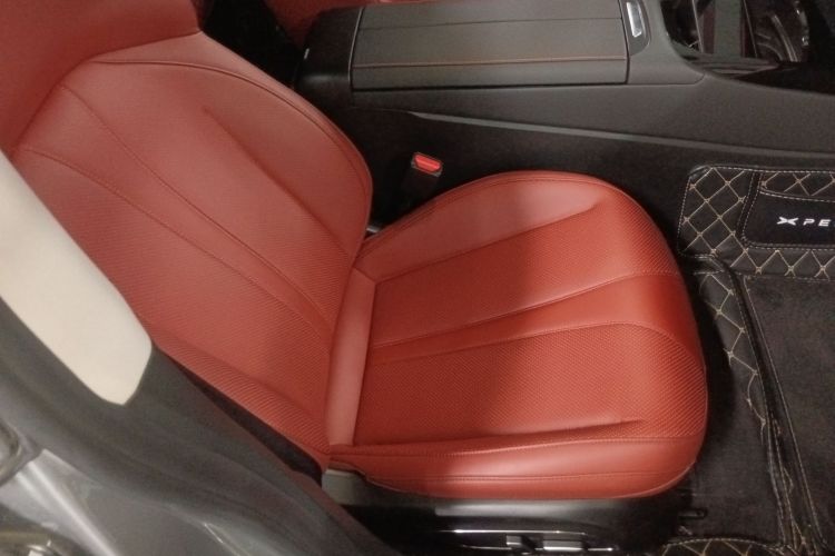 小鹏P7 2020款 670E局部细节41