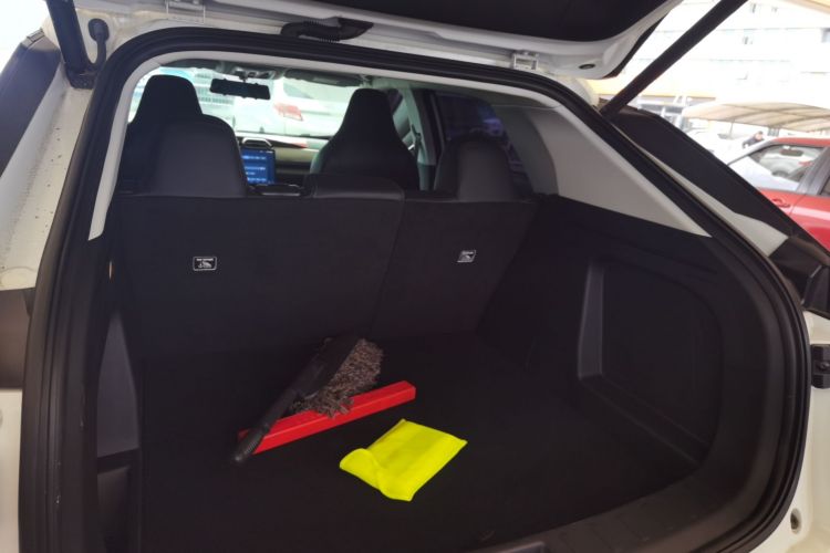 东风风神 皓瀚 2025款 1.5T 豪华型机舱底盘23