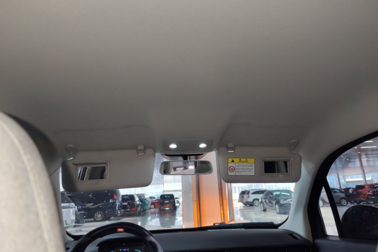 零跑汽车 零跑T03 2023款 310轻享版中控内饰22