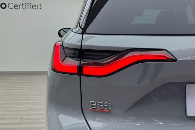 蔚来ES8 2020款 450KM 签名版 七座版车身外观6006