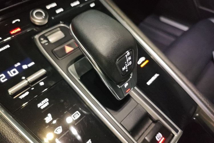 保时捷 2017款 Panamera 3.0T中控内饰18