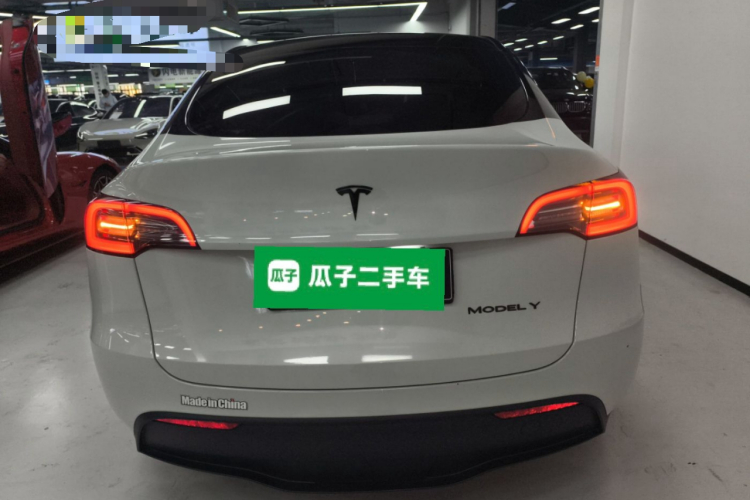 特斯拉 Model Y 2022款 后轮驱动版车身外观6004