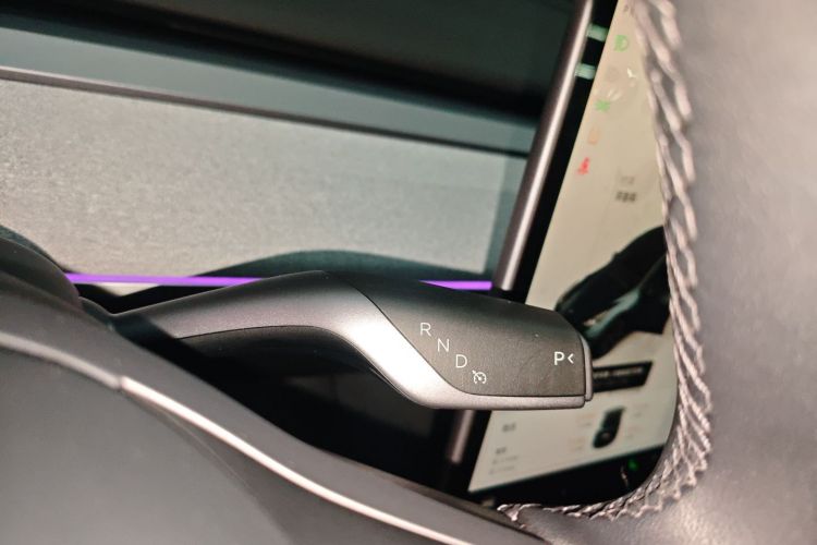 特斯拉 Model Y 2024款 后轮驱动版局部细节18