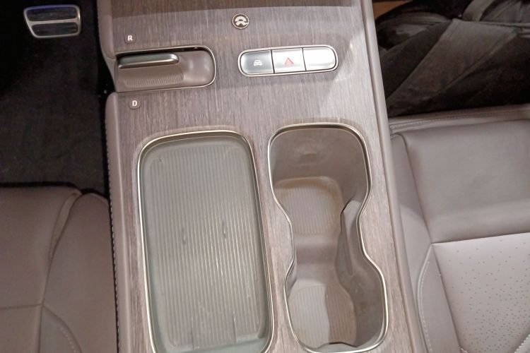 蔚来ES7 2022款 100kWh局部细节18