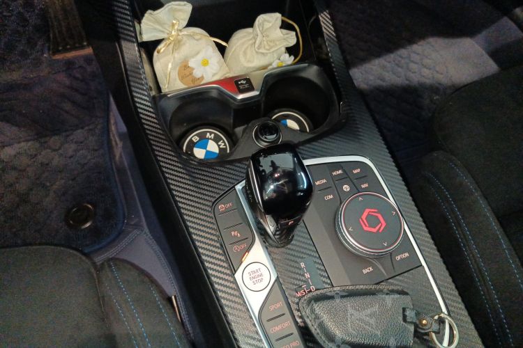 宝马2系(进口) 2021款 225i 四门轿跑车 M运动曜夜套装中控内饰18