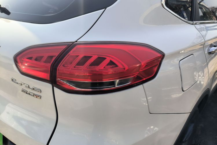 猎豹汽车 猎豹CS10 2016款 2.0T 手动新锐型车身外观6006