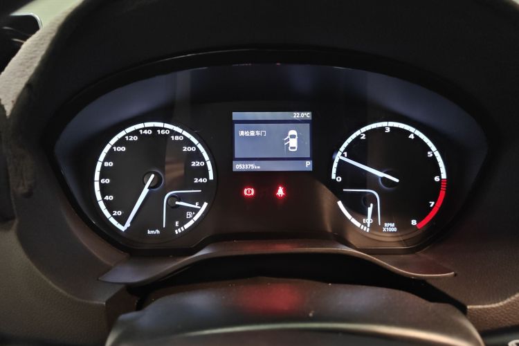 观致3 2018款 三厢 1.6L 自动领先型中控内饰15