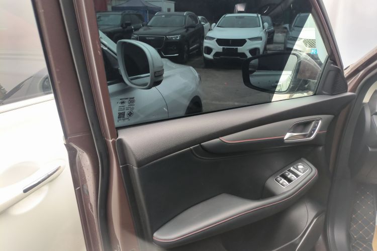 名爵 MG领航 2021款 300TGI 自动两驱燃动豪华版中控内饰7007