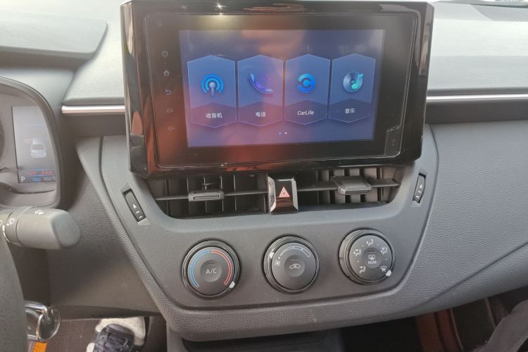 丰田 卡罗拉 2021款 TNGA 1.5L CVT先锋版中控内饰16