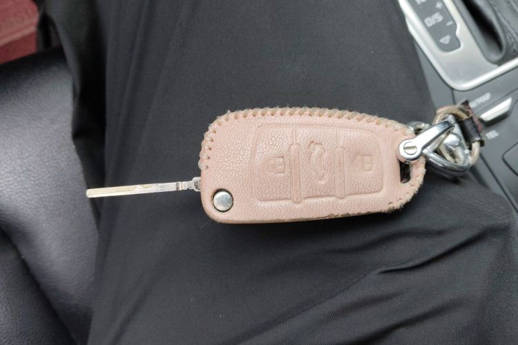 奥迪Q2L 2020款 35 TFSI 进取动感型中控内饰7001