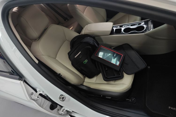 别克 君威 2020款 552T 精英型局部细节41