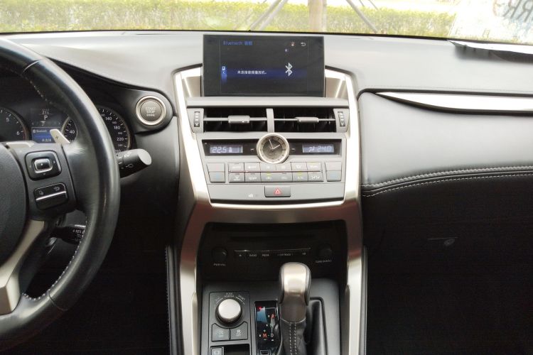 雷克萨斯NX 2015款 200t 全驱 锋尚版局部细节16