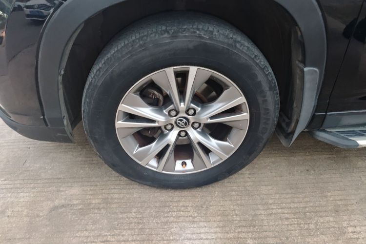 丰田 汉兰达 2017款 2.0T 两驱精英版 5座车身外观6005