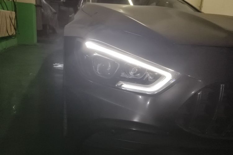 奔驰 2019款 AMG GT 50 四门跑车车身外观8