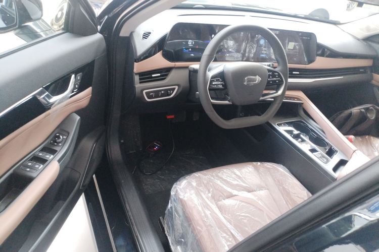 奔腾B70 2024款 龙腾版 1.5T 领创型中控内饰20