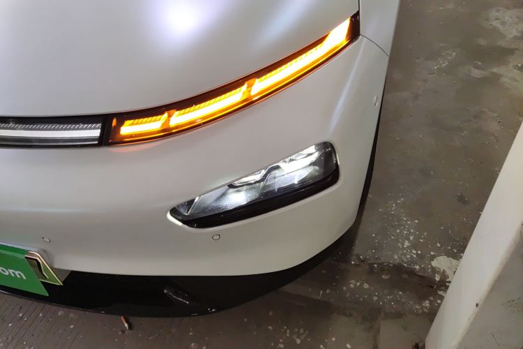 小鹏P7 2023款 586E局部细节36