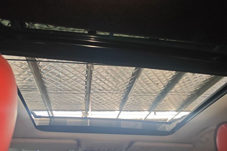 Jeep 自由侠 2017款 180T 自动高能版中控内饰22