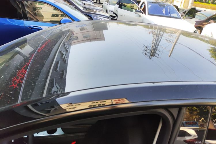 特斯拉 Model Y 2021款 标准续航后驱版局部细节57