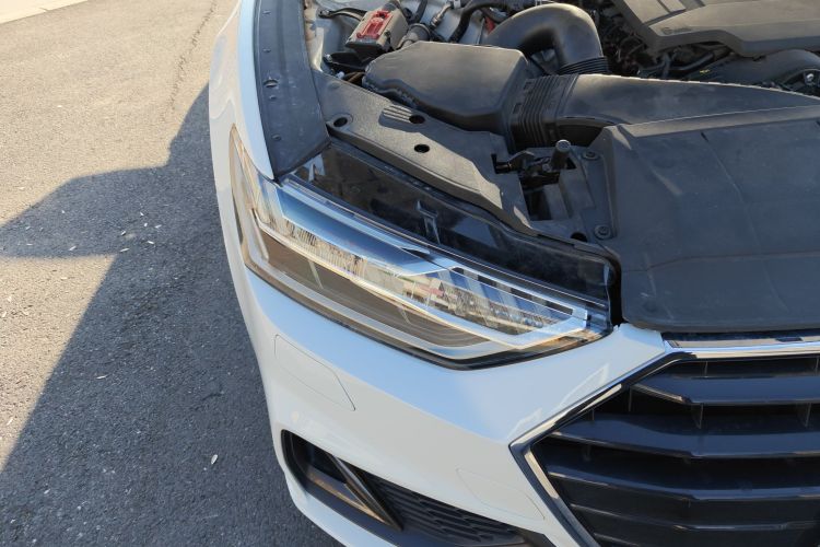 奥迪A7 2021款 45 TFSI 臻选型车身外观8