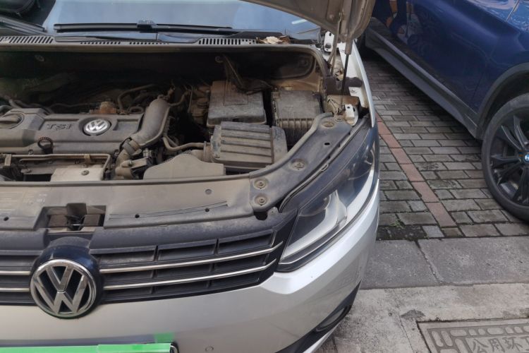 大众 途安 2011款 1.4T DSG智臻版5座局部细节9007