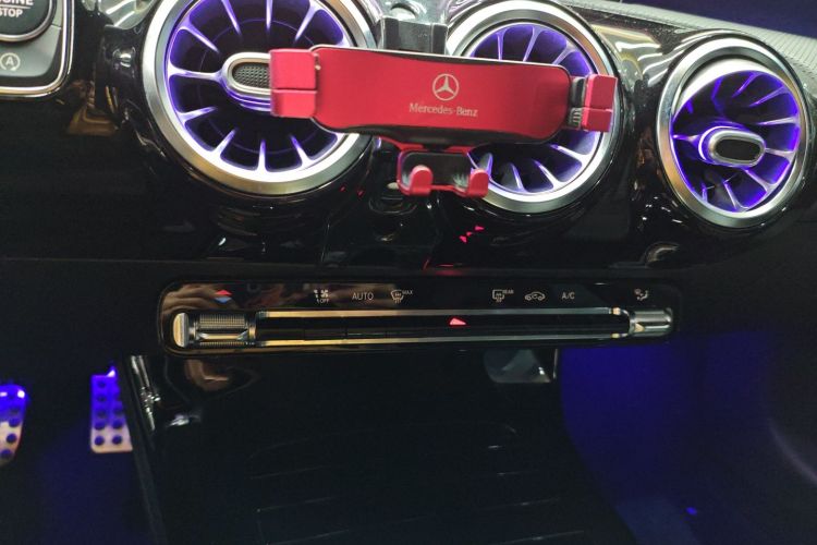 奔驰CLA 2020款 CLA 200 猎跑车局部细节16