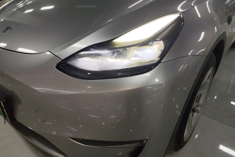 特斯拉 Model Y 2021款 长续航全轮驱动版局部细节36