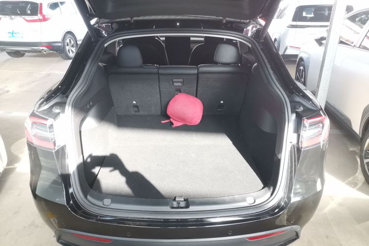 特斯拉 Model Y 2022款 后轮驱动版局部细节23