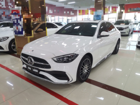 奔驰C级 2023款 改款 C 200 L 运动版