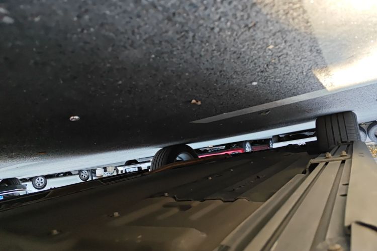 理想汽车 理想ONE 2021款 增程6座版局部细节9002