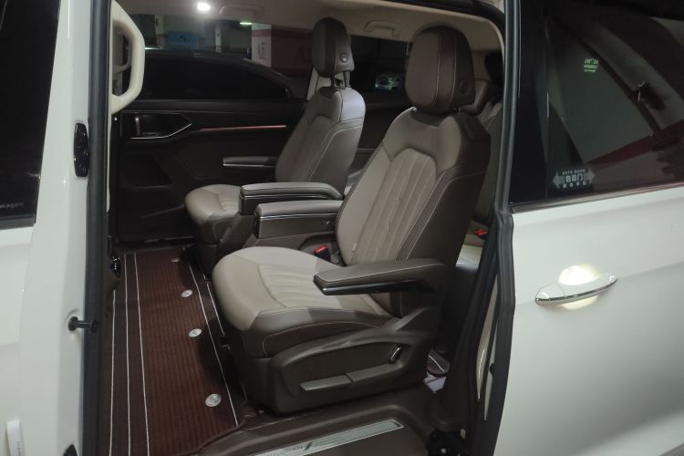 大众 威然 2022款 330TSI 豪华版中控内饰21