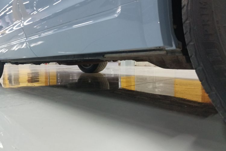 理想汽车 理想ONE 2020款 增程6座版局部细节9002