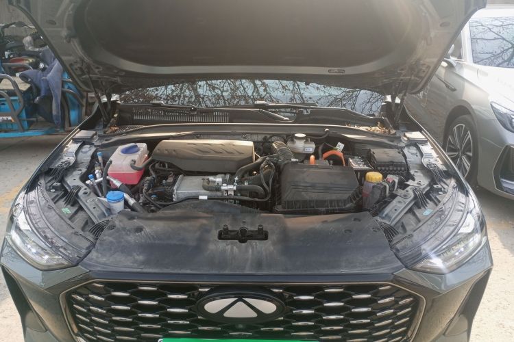 奇瑞 风云A8L 2025款 1.5TGDI 145km 豪华型机舱底盘24