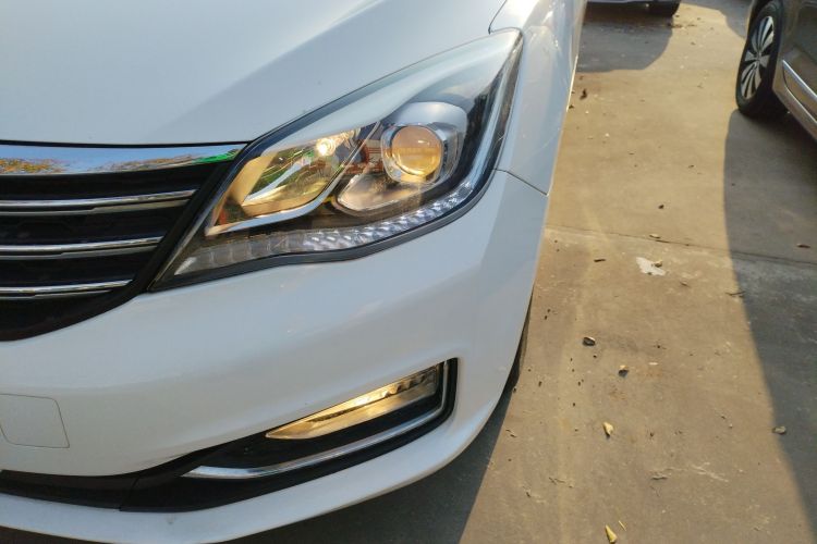 东风风神A60 2016款 1.5L 手动豪华型局部细节36