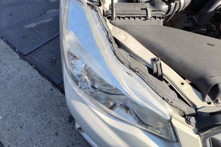 斯巴鲁XV 2014款 2.0i 舒适版车身外观8