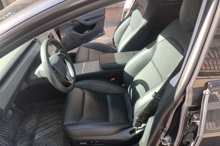 特斯拉 Model 3 2023款 后轮驱动版局部细节19