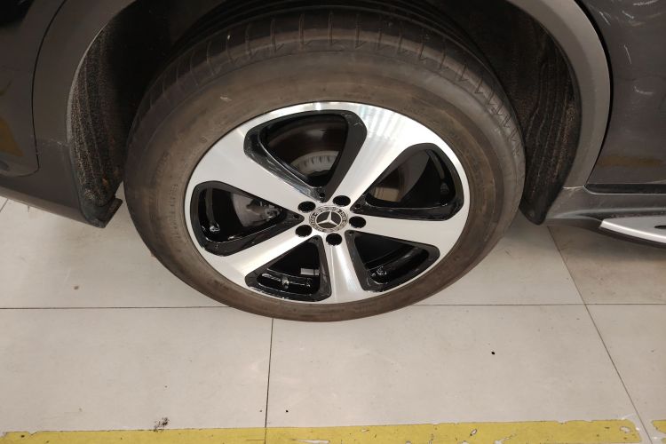 奔驰GLC 2022款 改款三 GLC 260 L 4MATIC 动感型车身外观6008