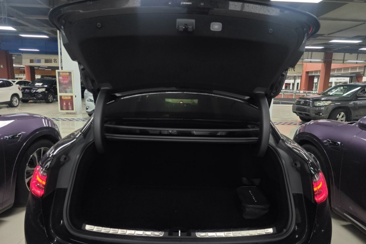 鸿蒙智行 享界S9 2024款 纯电 Ultra 四驱旗舰版机舱底盘23