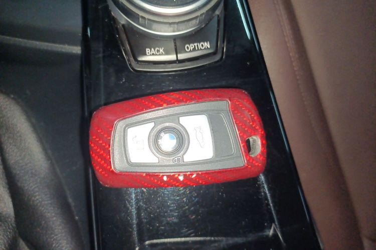 宝马3系 2019款 320Li 时尚型中控内饰11