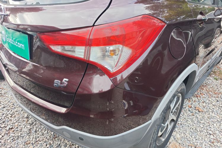 海马S5 2016款 1.6L 手动智能豪华型科技版车身外观6006