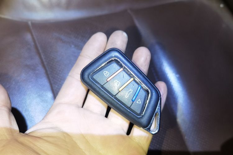 红旗H7 2015款 2.0T 豪华型中控内饰11