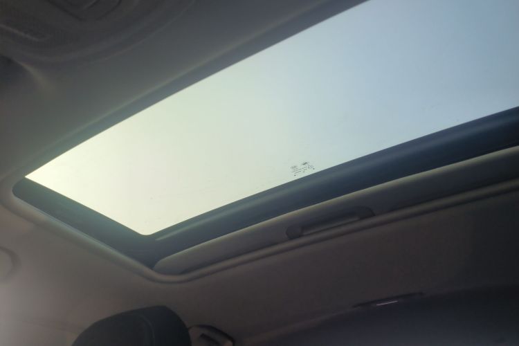 雪铁龙 C4世嘉 2018款 1.6L 手动豪华型中控内饰22