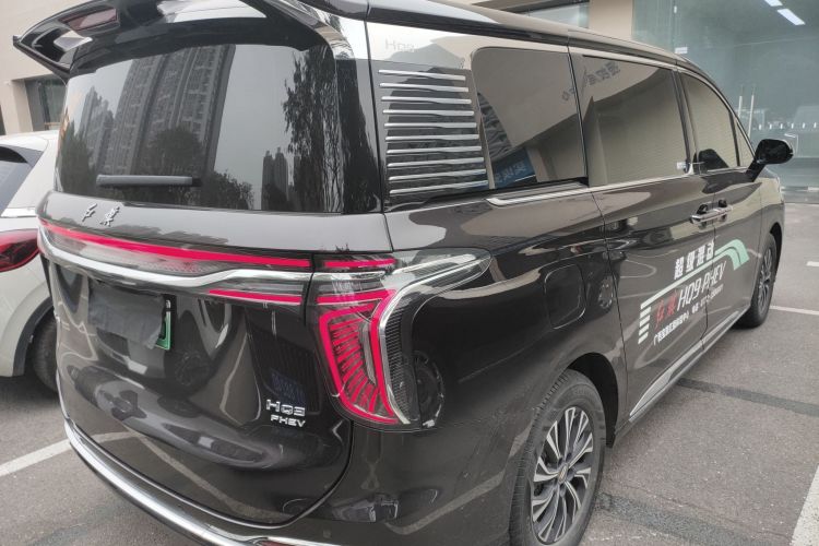 红旗HQ9 PHEV 2024款 2.0T 四驱豪华版车身外观6005